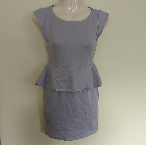 Alice + OLIVIA Lilac Victoria Peplum Dress 2 XS - Picture 3 of 12